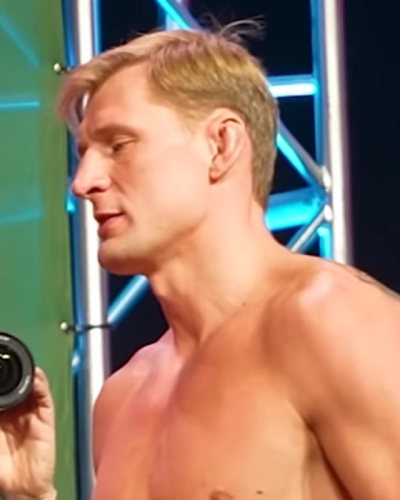 Alexander Volkov