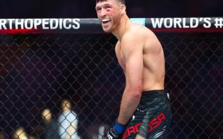 Photo via MMA Mania