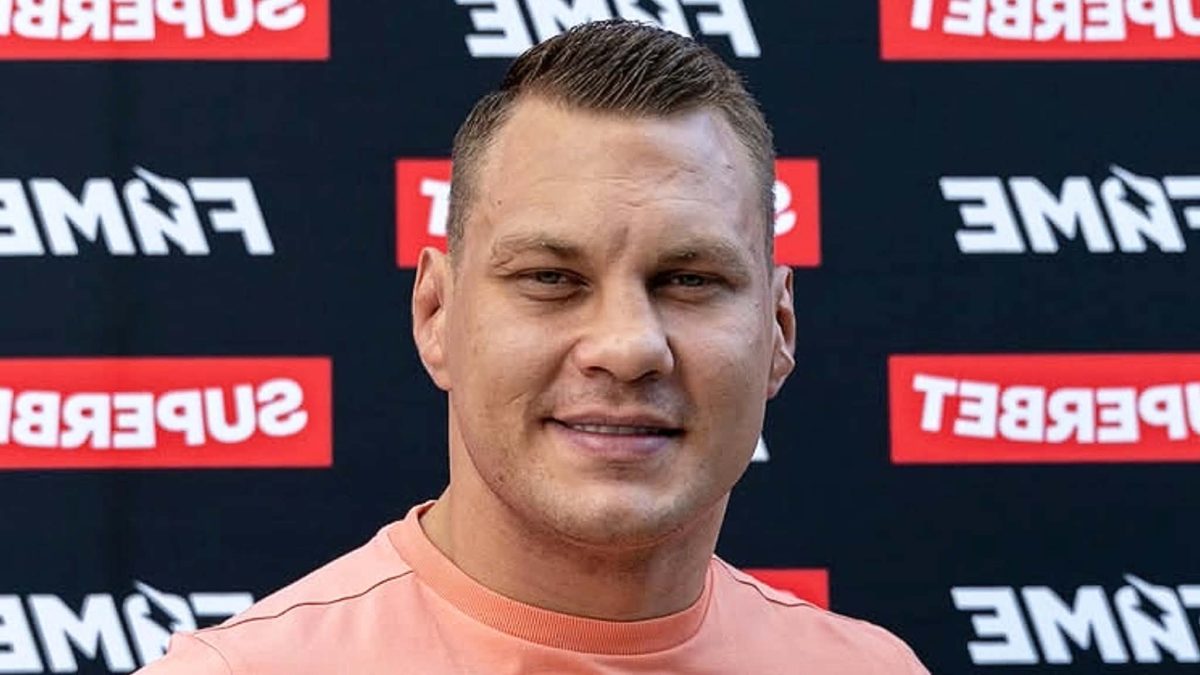 Labryga says contract clause allows separate pay talks for Zalecki fight