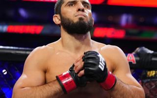 Photo via MMA Fighting