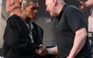 Photo via MMA Mania