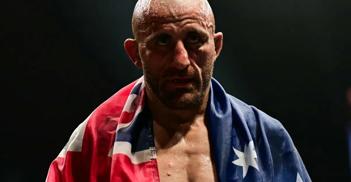 UFC 333: Yan retains bantamweight title over Dvalishvili; Volkanovski stops Evloev
